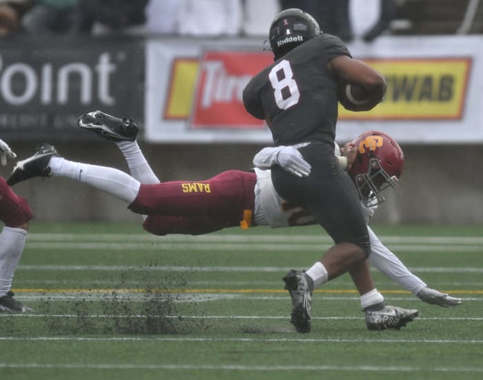 Central-Catholic.Tualatin.6A-football-final.Taylor-Balkom.32